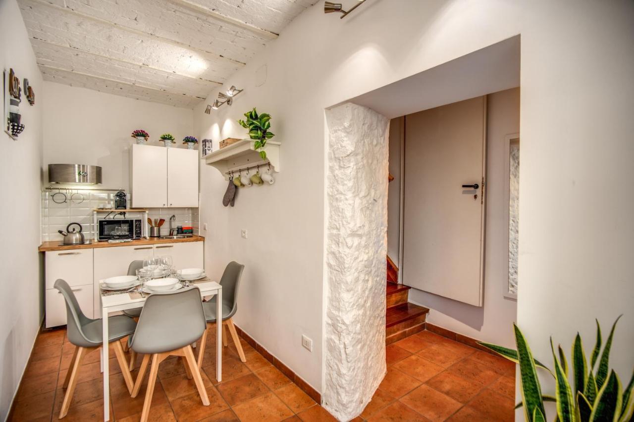 Colosseum Royal Apartment Рим Экстерьер фото